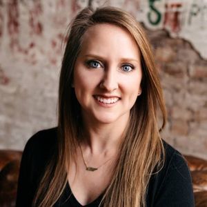 Meet your Posher, Lindsey